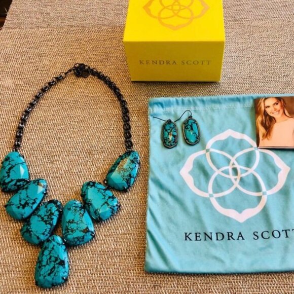 Kendra Scott - RARE Harlow Necklace in Variegated Teal Magnesite - necklace only - Picture 2 of 5
